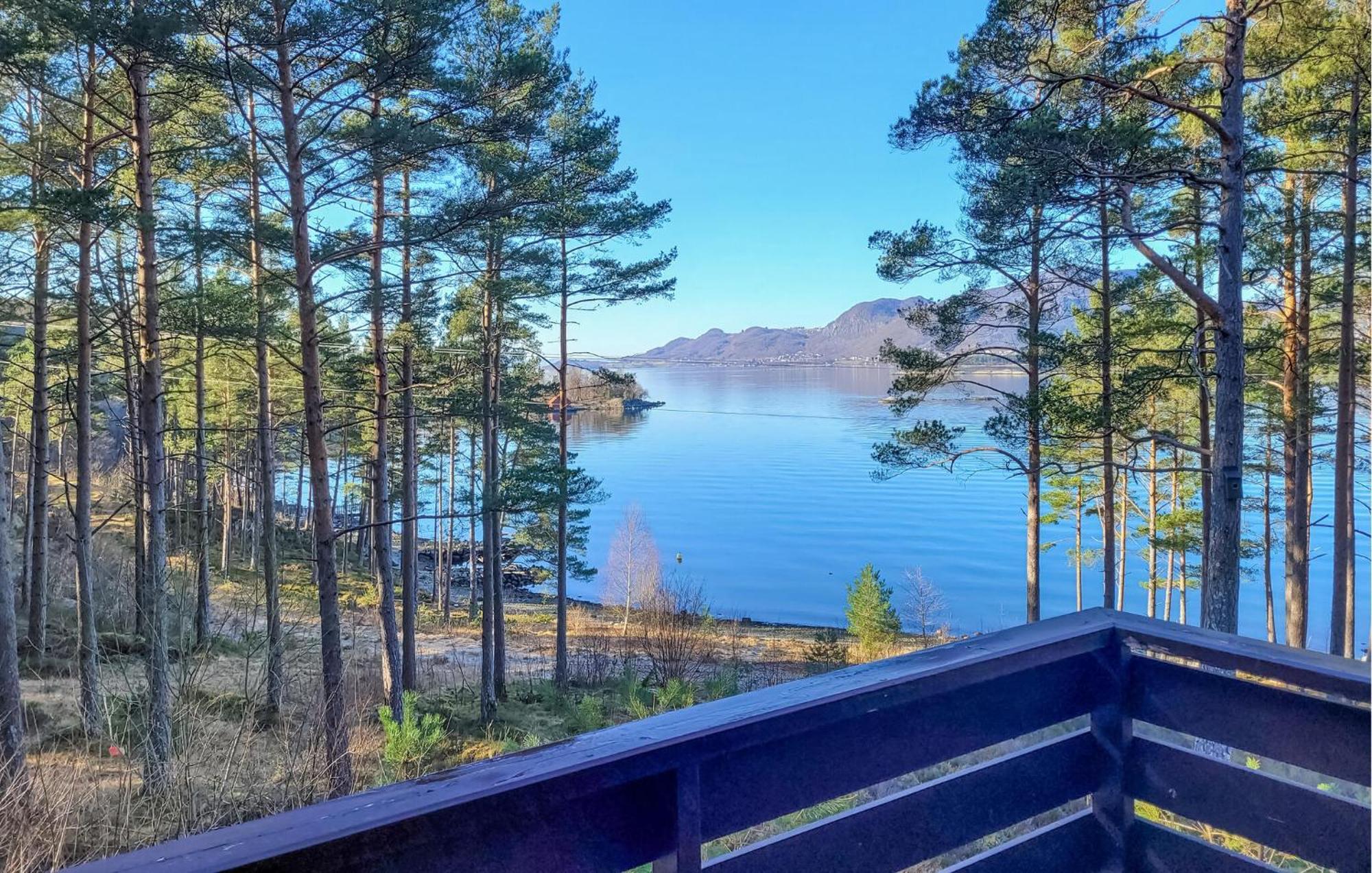 Gorgeous Home In Jorpeland With House Sea View 外观 照片